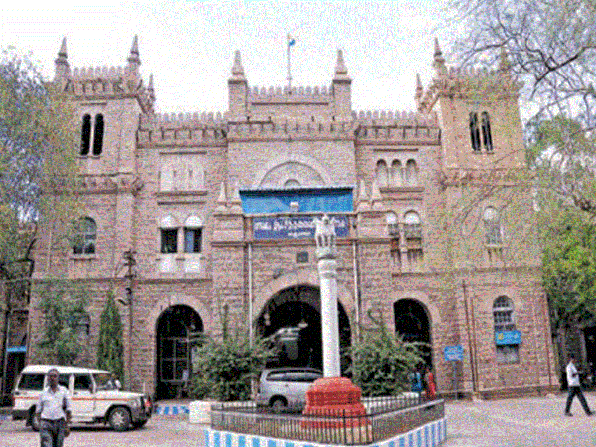 மதுரையில் 11 ஆண்டுகளுக்குப் பிறகு கிரானைட் குவாரிகள் ஏலம்... முழு விவரம் இதோ! 