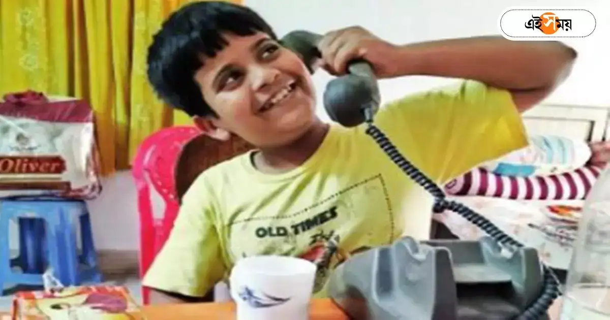 Kolkata Trending News : আমার সন্তান যেন বেঁচে থাকে চোখে, মৃত ছেলের কর্নিয়া দান করে দুজনের আঁধার ঘোঁচালেন দৃষ্টিহীন বাবা – parents decide to donate two eyes of son who died of scrub typhus in kolkata Kolkata Trending News : আমার সন্তান যেন বেঁচে থাকে চোখে, মৃত ছেলের কর্নিয়া দান করে দুজনের আঁধার ঘোঁচালেন দৃষ্টিহীন বাবা – parents decide to donate two eyes of son who died of scrub typhus in kolkata