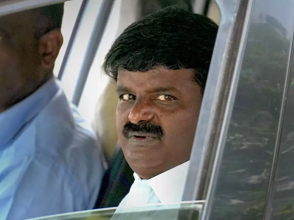 சொத்துக் குவிப்பு வழக்கு : நேரில் வந்த விஜயபாஸ்கர் - நீதிமன்றம் போட்ட அதிரடி உத்தரவு! 