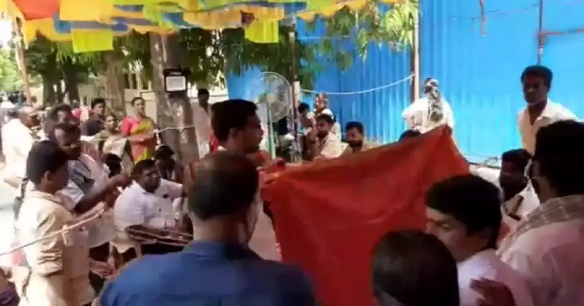 திருவண்ணாமலை அண்ணாமலையாருக்கு பக்தர்கள் வழங்கிய பட்டு துணிகள் ஏலம்; வீடியோ வெளியாகி பரபரப்பு..! 