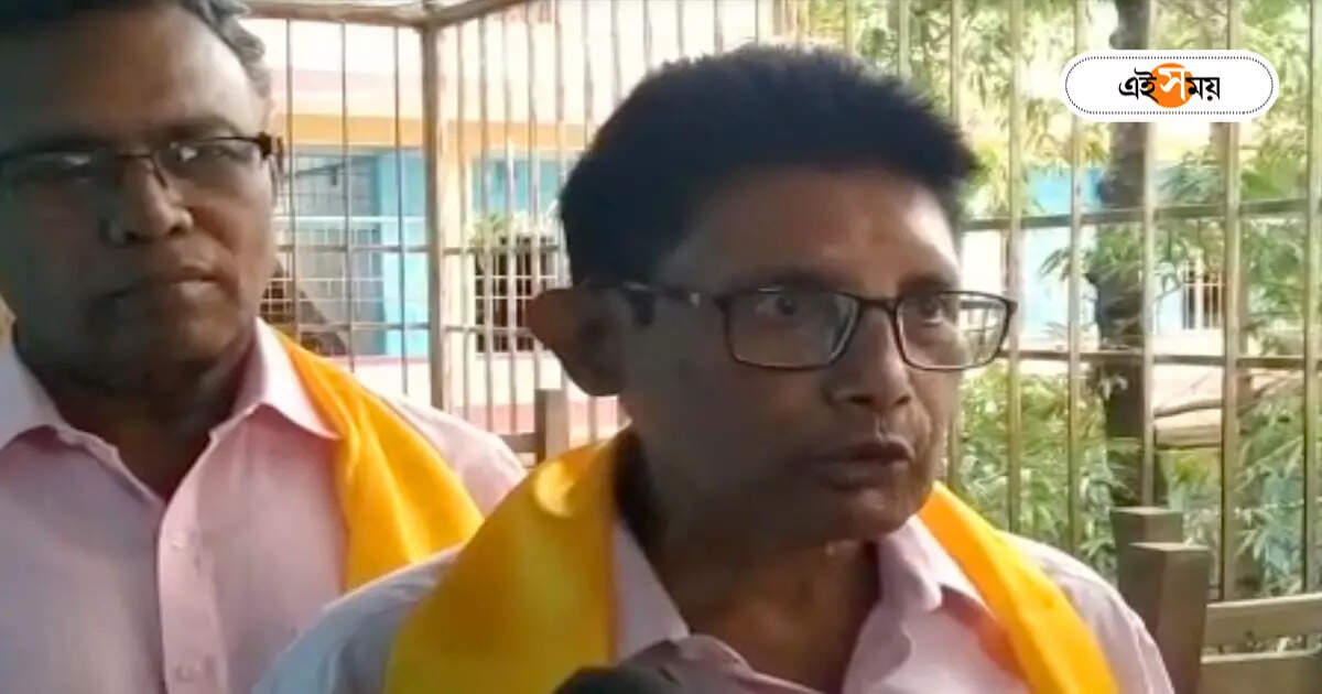 Alipurduar News : ওরাও শিক্ষার আলো পাক! দুঃস্থ পড়ুয়াদের জন্য সঞ্চিত অর্থ তুলে দিলেন অবসরপ্রাপ্ত ব্যাঙ্ককর্মী
