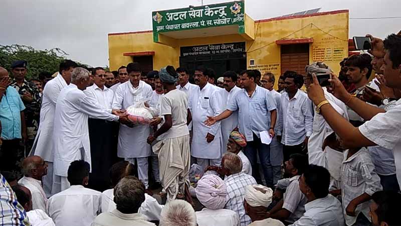 PCC chief Sachin Pilot tours flood-hit areas of Rajasthan - pcc chief sachin pilot tours flood-affected areas of rajasthan - Samayam Malayalam