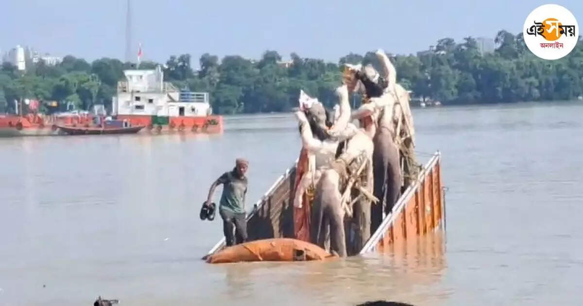 Howrah Incident: প্রতিমা নিয়ে লরি সটান গঙ্গায় – lorry sinks in ganga river during vishwakarma visarjan in howrah
