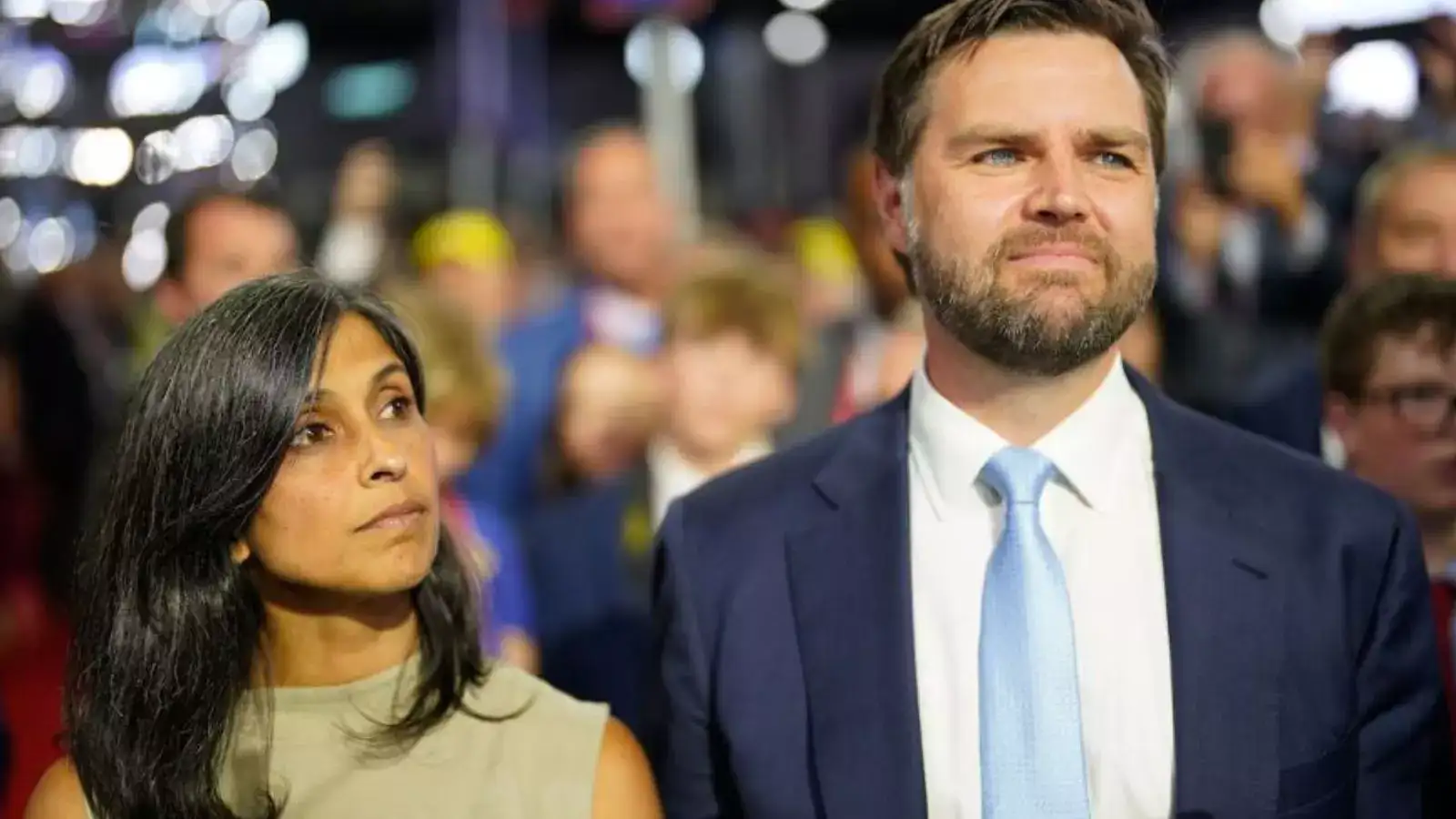 இந்திய வம்சாவளி இந்து பெண் உஷா வான்ஸ்.. அமெரிக்க துணை அதிபர் வேட்பாளரின் மனைவி.. யார் இவர்? 