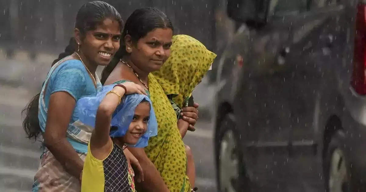 हलक्या सरींमध्ये बाप्पाचे आगमन? तर उत्तर मध्य महाराष्ट्रात पावसाची शक्यता