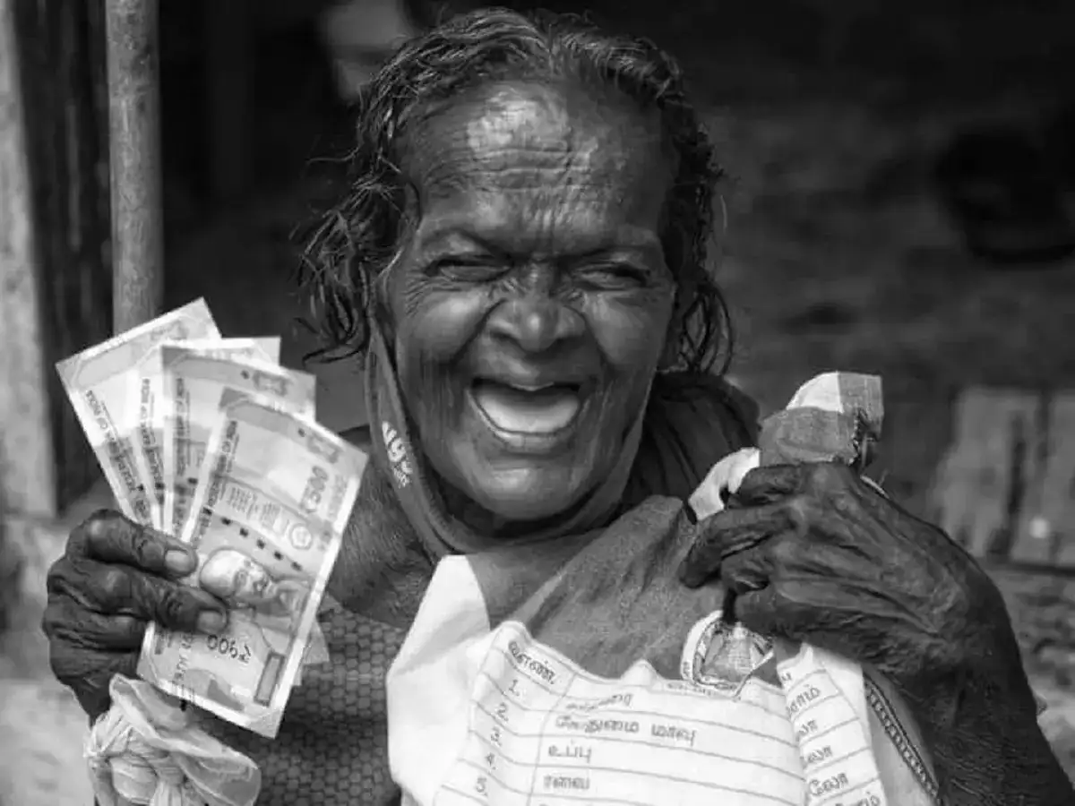 வைரல் பாட்டி வேலம்மாள் மறைவு... 