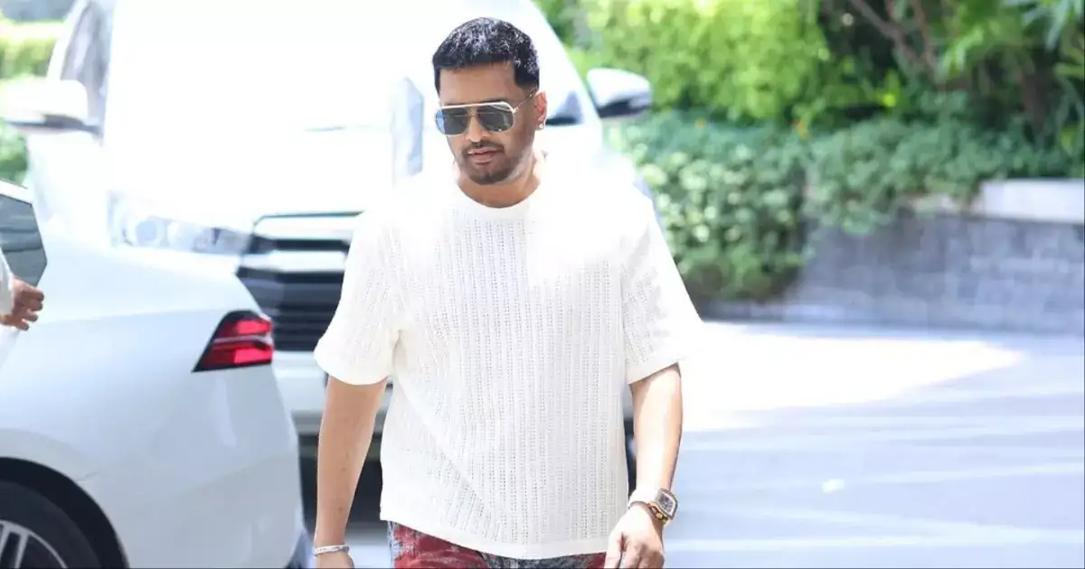 முதல் நாளே படம் ஃபிளாப்னு டைரக்டர்ட சொல்லிட்டேன்..ஏன்னா ? சந்தானம் ஓபன் டாக் 