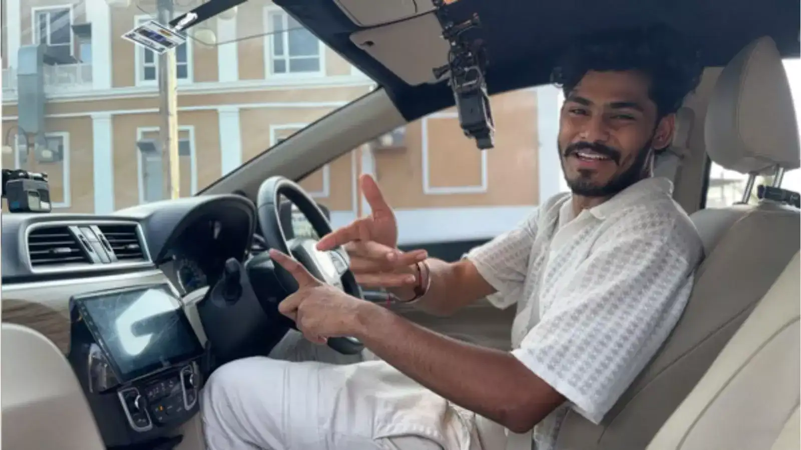 டிடிஎஃப் வாசன் காரை திரும்ப கொடுக்க முடியாது.. மதுரை மாவட்ட நீதிமன்றம் அதிரடி! 