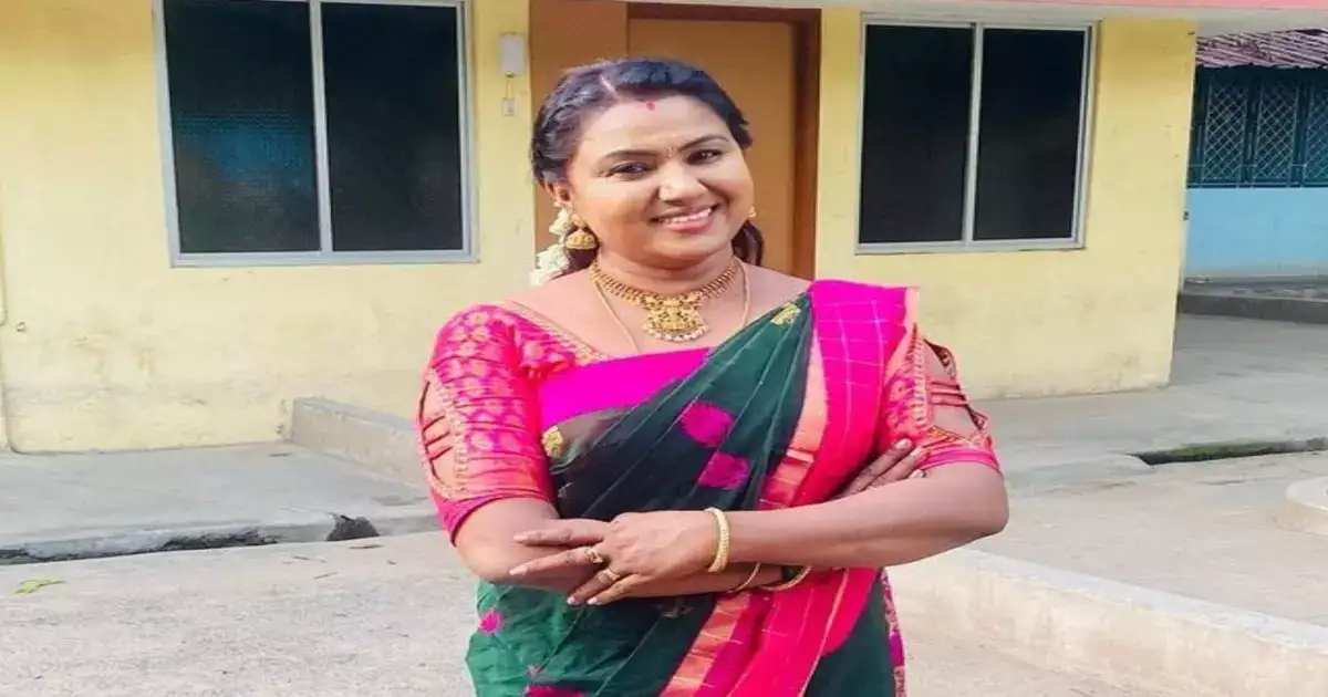 விபத்தில் சிக்கிய பாக்கியலட்சுமி கம்பம் மீனா : அவரது நிலைமையை பார்த்து கண் கலங்கும் ரசிகர்கள்.. 