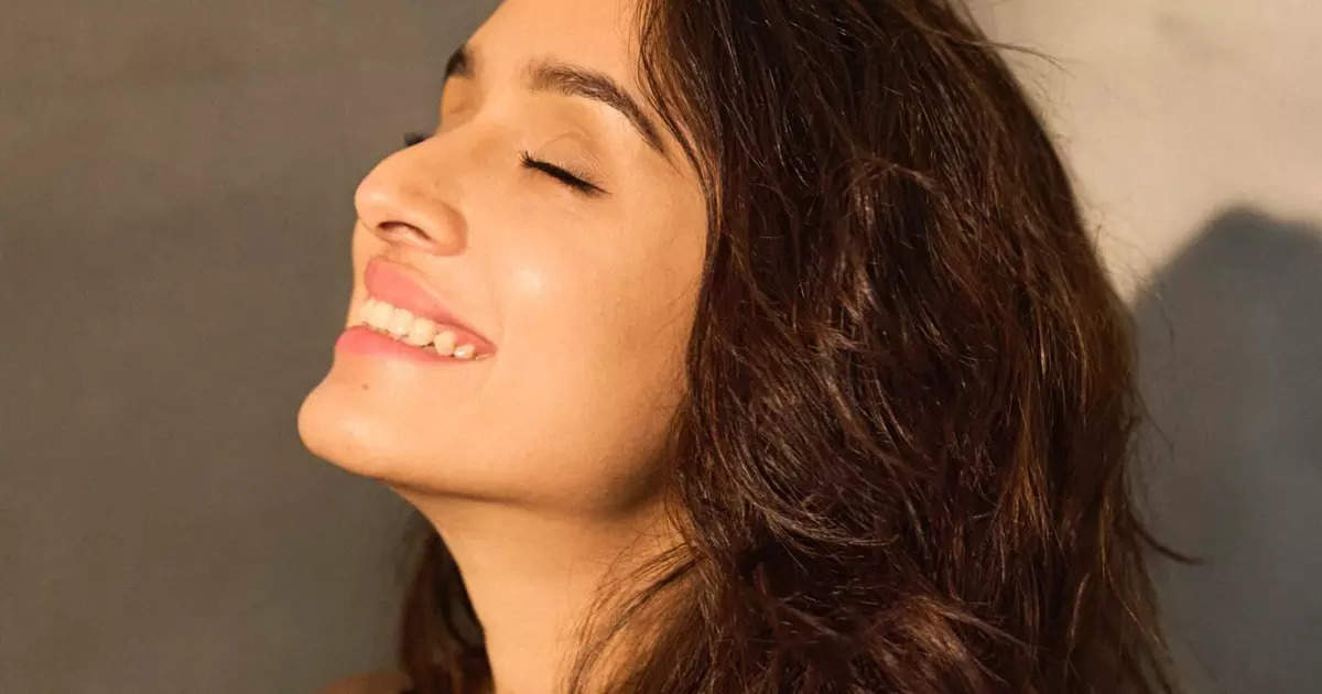 'Keep your heart…give me back my sleep friend', Shraddha Kapoor finally confessed her romance with Rahul Modi