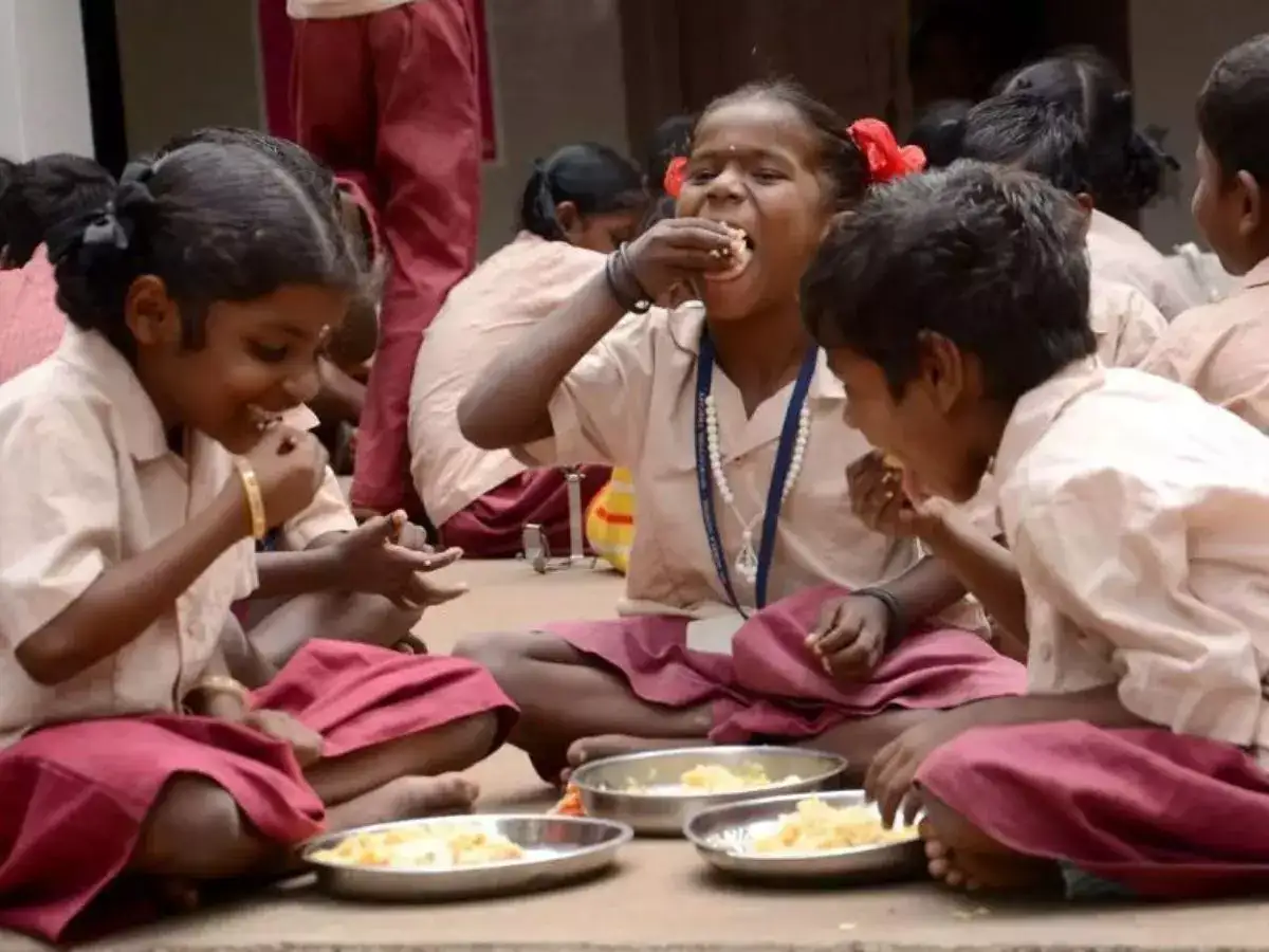 காலை உணவுத் திட்டம்: அதிகாரிகளுக்கு கூடுதல் பொறுப்பு - உடனுக்குடன் கவனிக்க அறிவுறுத்தல்! 