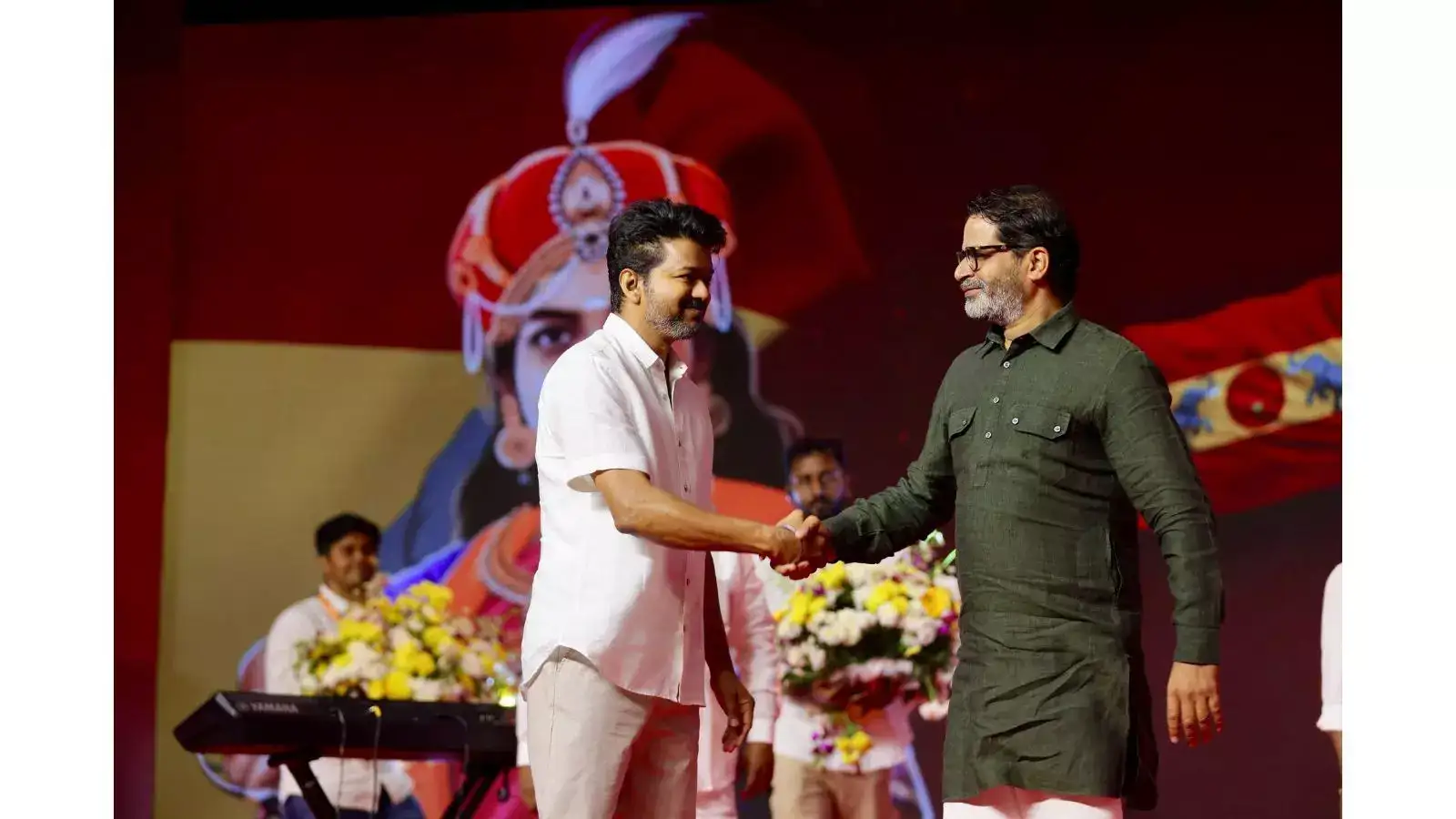 தமிழகத்தின் புதிய நம்பிக்கை விஜய்.. தவெக தலைவரை புகழ்ந்து தள்ளிய பிரசாந்த் கிஷோர்! 