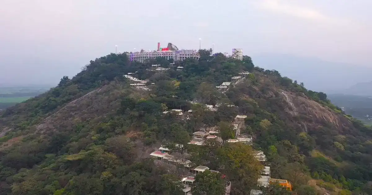 பழனி முருகன் கோவிலுக்கு போறீங்களா?.. அப்போ கட்டாயம் இதை தெரிஞ்சுக்கோங்க.. இல்லைனா உள்ளே போக முடியாது! 