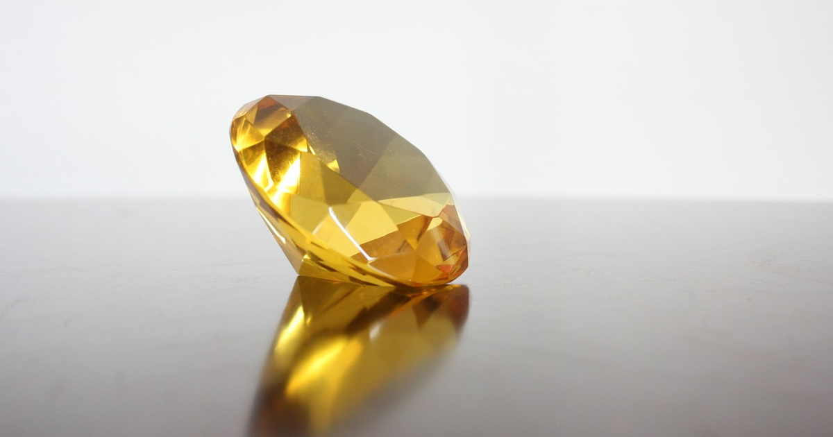 Topaz stone in on sale malayalam