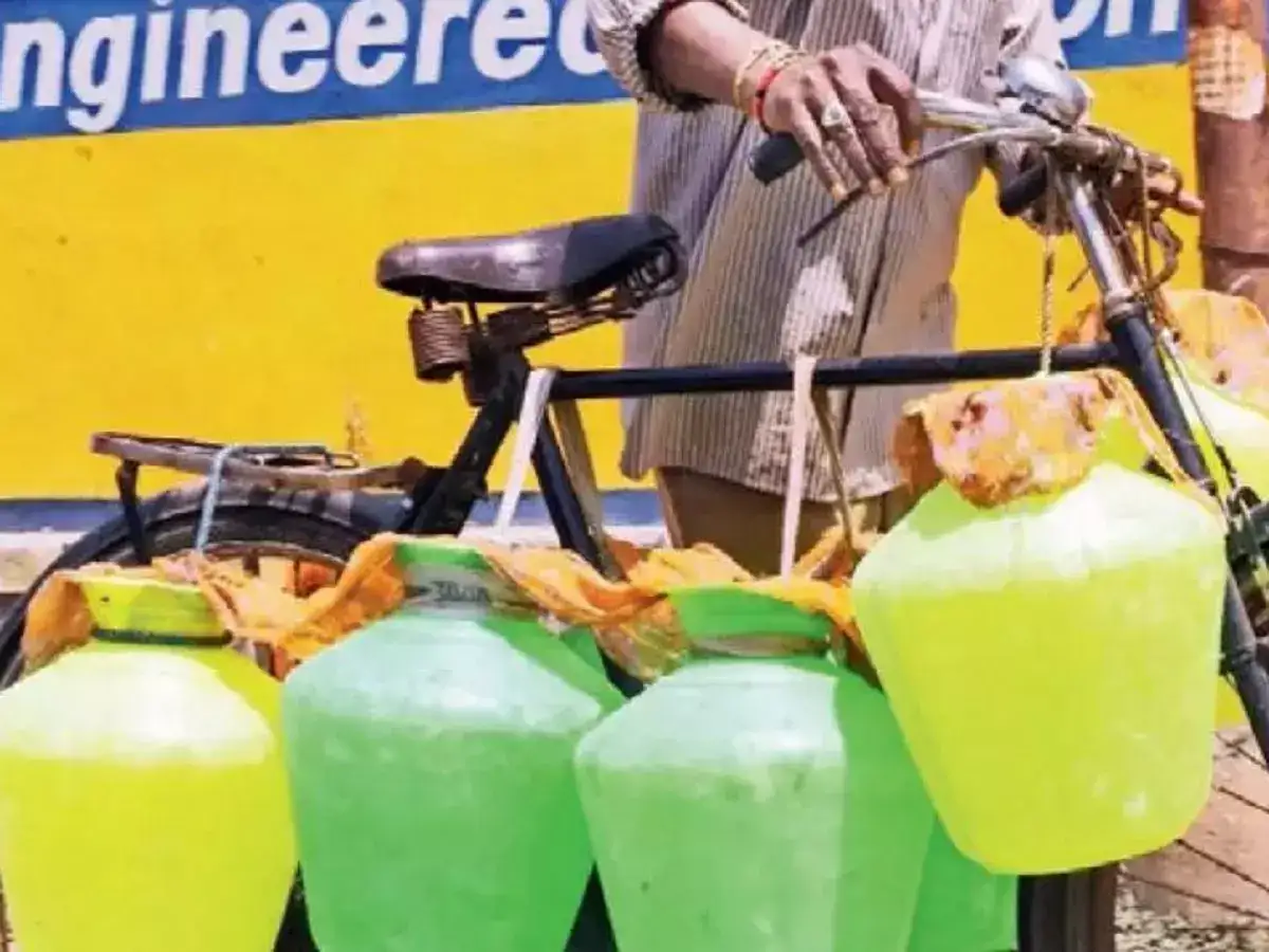 பெங்களூரு குடிநீர் பிரச்சினை: ரூ.2,000 தொட்ட டேங்கர் லாரி தண்ணீர் விலை... சம்மர் வருது தட்டுப்பாடு நெருக்குது! 