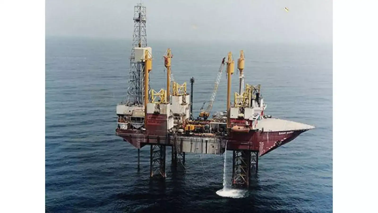 தமிழக ஆழ்கடல் பகுதியில் எண்ணெய் மற்றும் எரிவாயு எடுக்க ஓஎன்ஜிசி நிறுவனத்திற்கு அனுமதி! 