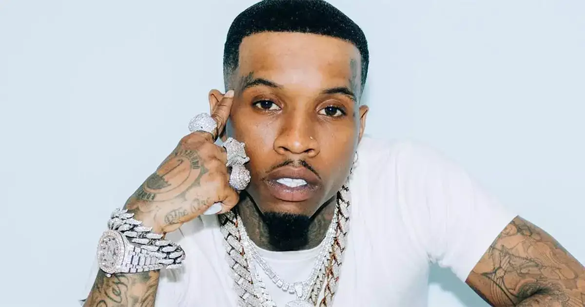 Rapper Tory Lanez Stabbed,कनाडा के रैपर-सिंगर Tory Lanez पर जेल में ...
