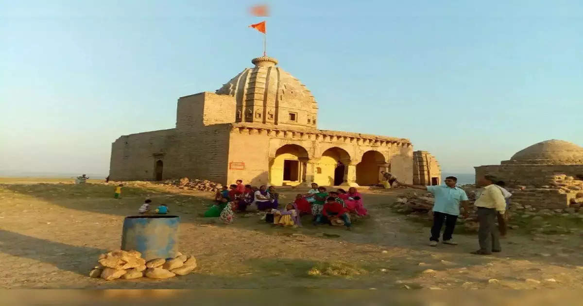 Bathu Ki Ladi Temple of Kangra