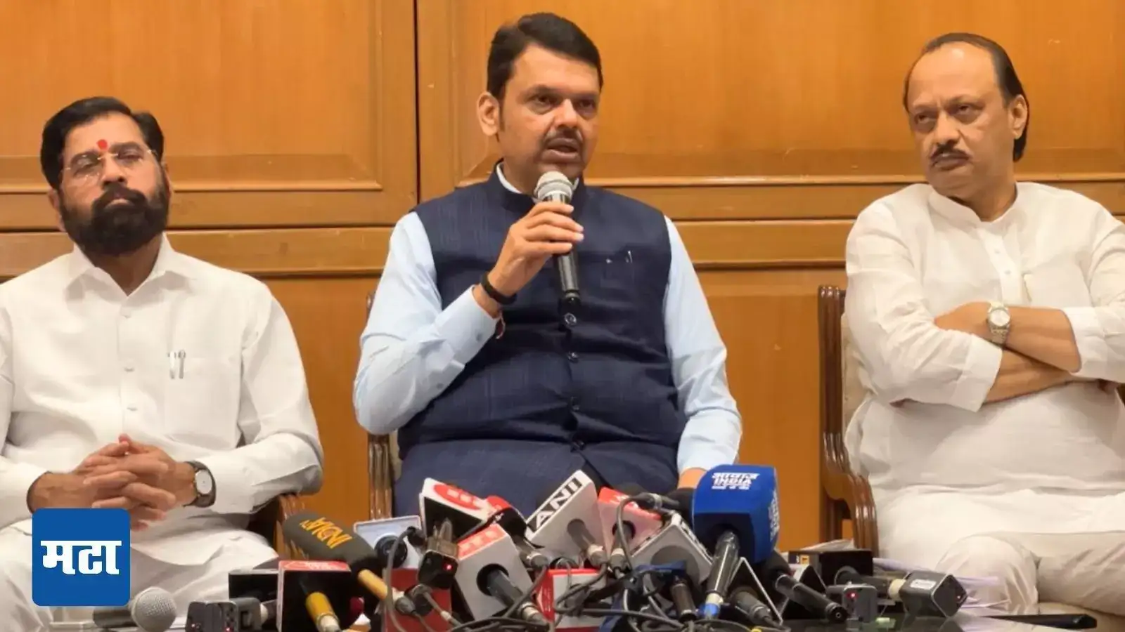 ‘संवाद स्थापित करण्याची एक संधी होती, पण…’ मुख्यमंत्र्यांनी विरोधकांना फटकारले ‘संवाद स्थापित करण्याची एक संधी होती, पण…’ मुख्यमंत्र्यांनी विरोधकांना फटकारले