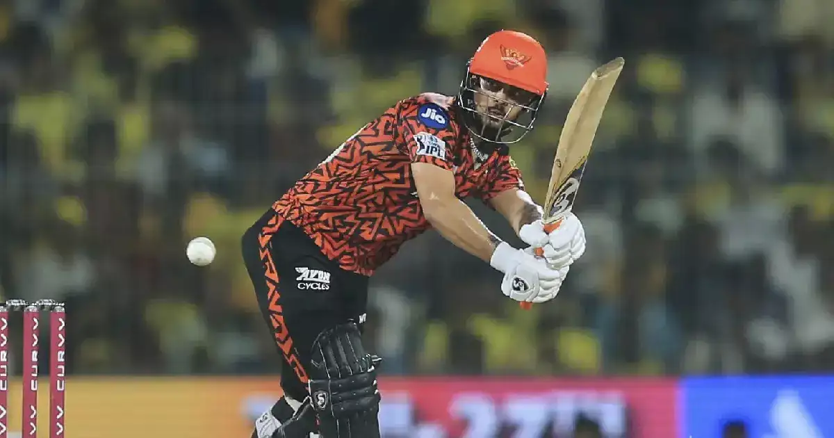 ഐപിഎല്ലിൽ ഇതാദ്യം, ആർക്കുമില്ലാത്ത കിടിലൻ റെക്കോഡിട്ട് ഇഷാൻ കിഷൻ; തകർപ്പൻ നേട്ടം സ്വന്തമാക്കിയത് ഡെൽഹിക്ക് എതിരെ