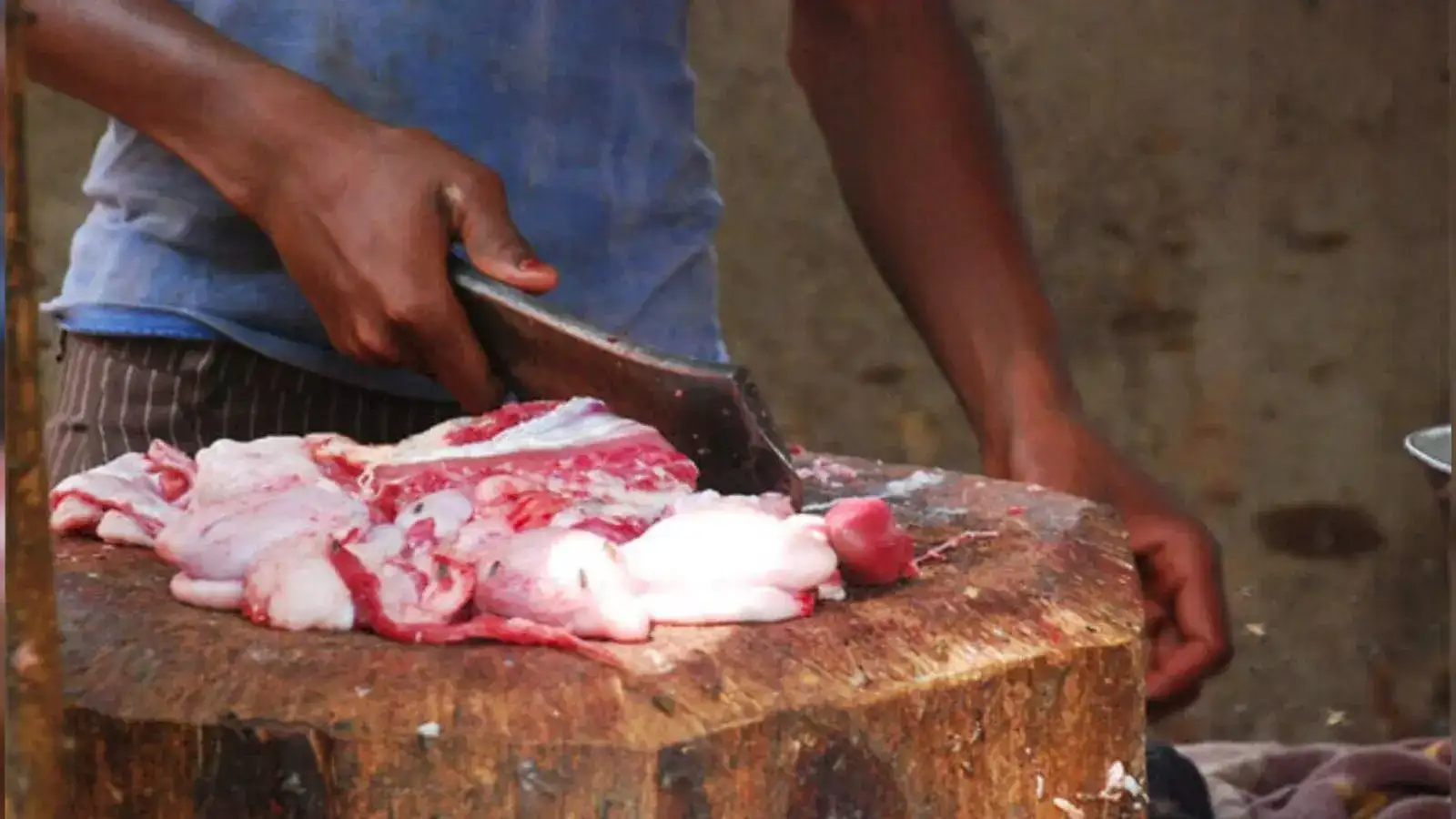 ஆடு, மாடு, கோழி விலையை அரசே நிர்ணயம் செய்யும்- கால்நடை செயலாளர் அறிவிப்பு! 