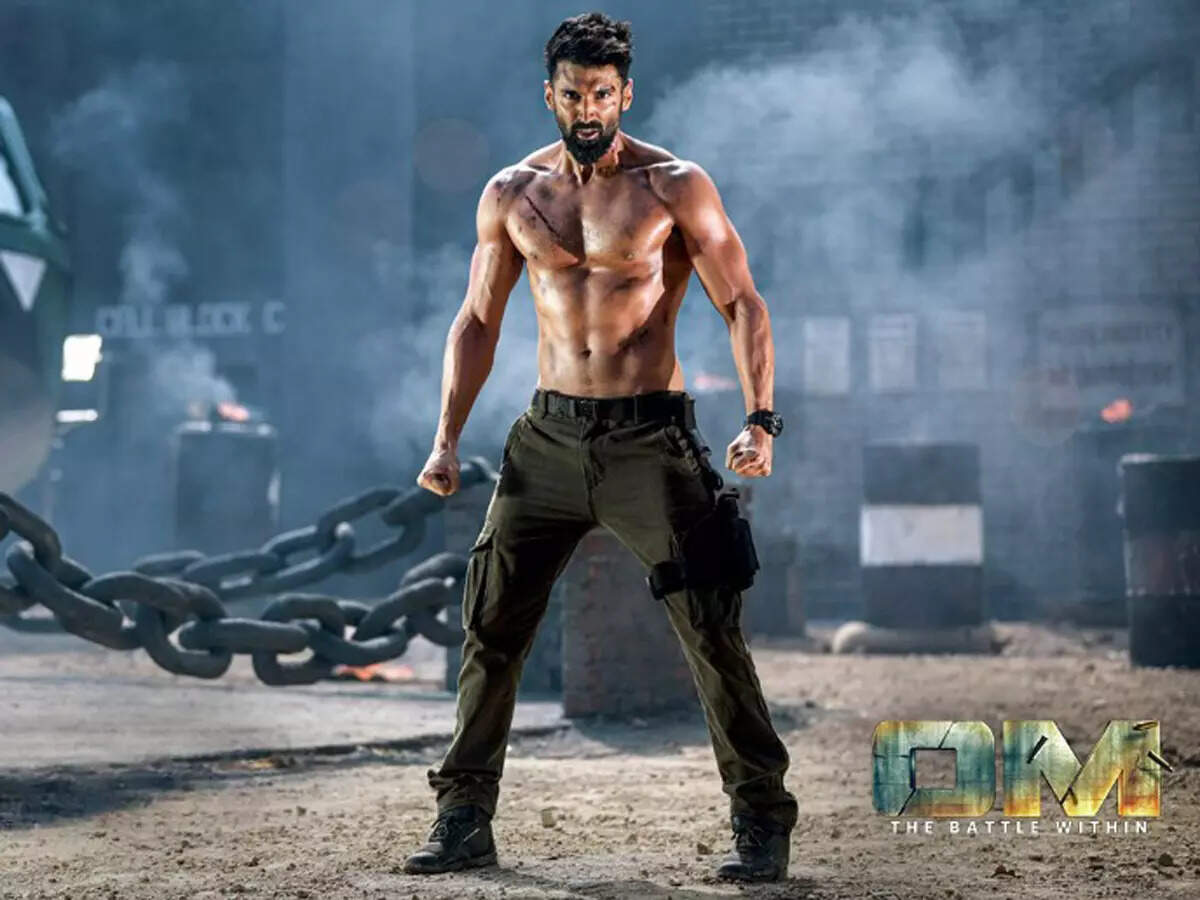 फिल्म रिव्यू: राष्ट्र कवच ओम -Rashtra Kavach Om movie review in hindi