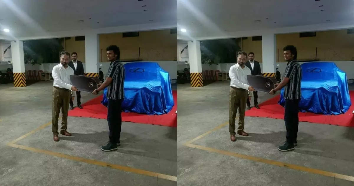 Aandavar Lexus Car gift to Lokesh kanagaraj troll🤣 #vikramsuccess  #vikramtroll #nelsontroll #shorts - YouTube