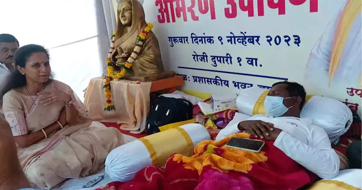 सरकारने ५० दिवसांत काय केलं? मुख्यमंत्र्यांनी बारामतीत यावं; धनगर समाज आक्रमक, बारामती बंदची हाक