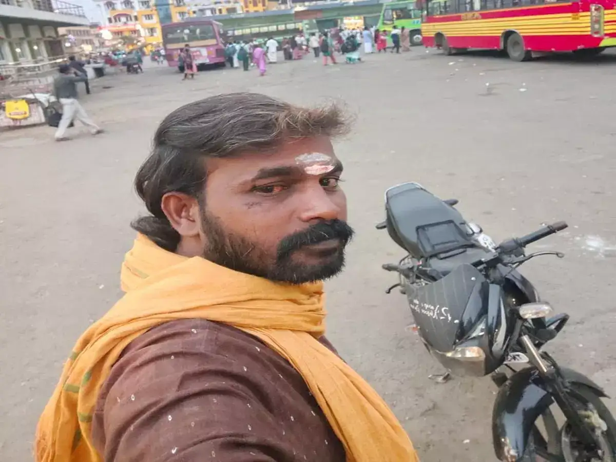 திண்டுக்கல் புத்தாண்டு கொண்டாட்டத்தில் பயங்கரம்! வாலிபரை பெட்ரோல் ஊற்றி தீ வைத்து எரித்த கொடூரம்! 