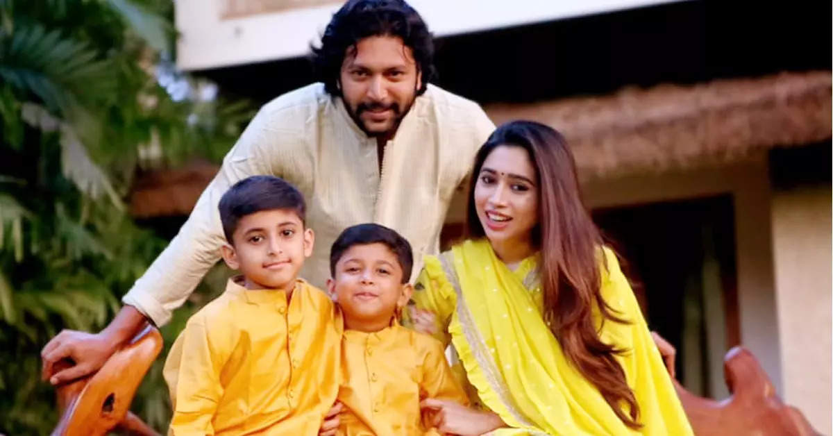 Actor Jayam Ravi Deletes Family Photos, Declares His Determination to Win Custody of Sons