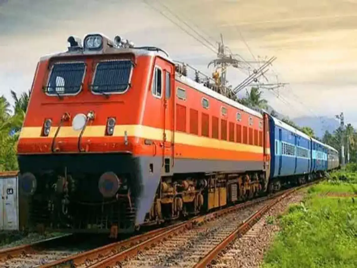 சென்னை: லீவு நாட்களில் சொந்த ஊருக்கு போறது இனிமே ரொம்ப ஈஸி.. தெற்கு ரயில்வே சூப்பர் அறிவிப்பு! 