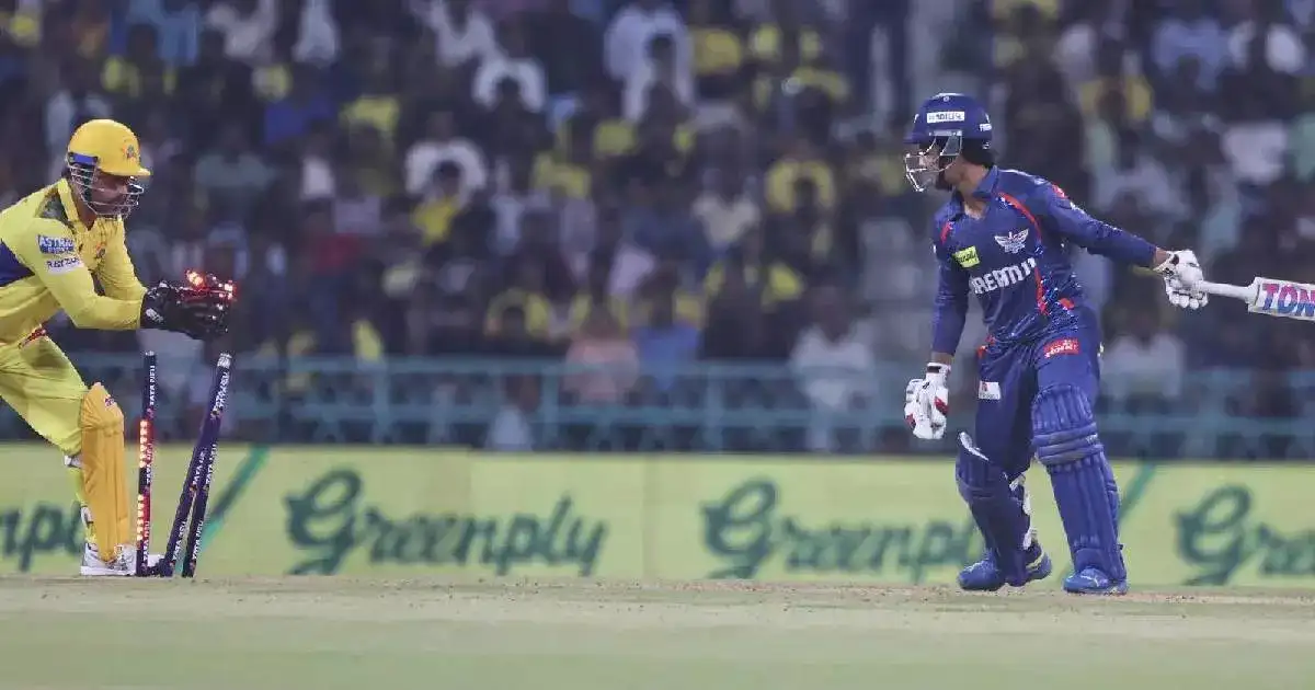 വിക്കറ്റിന് പിന്നില്‍ ഡബിള്‍ സെഞ്ചുറി; ധോണി അപൂര്‍വ നേട്ടത്തിന്റെ നെറുകയില്‍