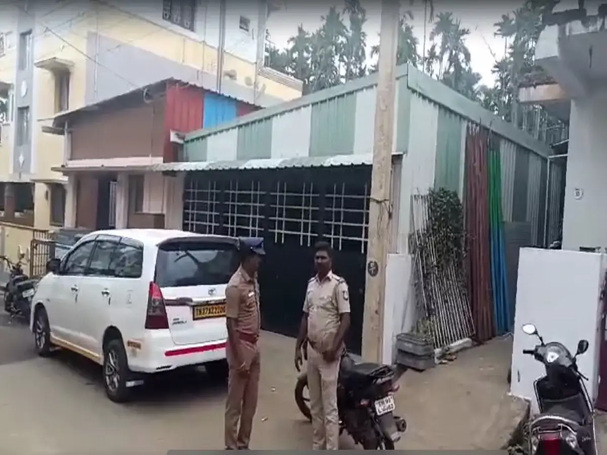 கோவையில் நாம் தமிழர் கட்சி முன்னாள் நிர்வாகிகள் வீட்டில் நடைபெற்ற என்ஐஏ சோதனை நிறைவு! 