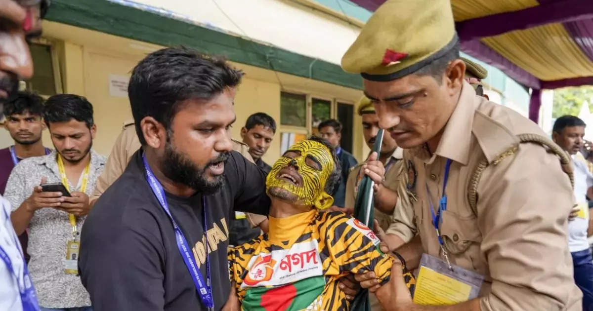 Bangladesh Cricket Super Fan Tiger Robi Deported After Kanpur Incident