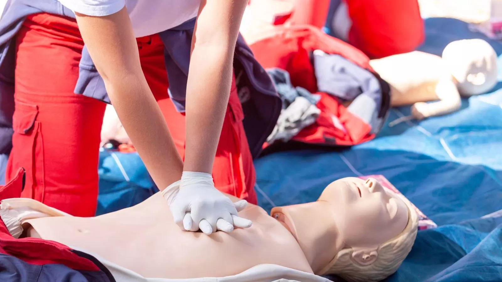Now CPR training will be given in every college, UGC has issued instructions, this is the big reason