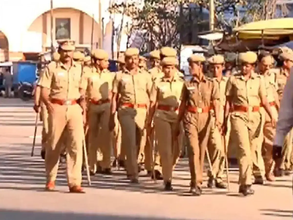 சென்னையில் 3 அடுக்கு போலீஸ் பாதுகாப்பு-18 ஆயிரம் போலீசார் குவிப்பு! 