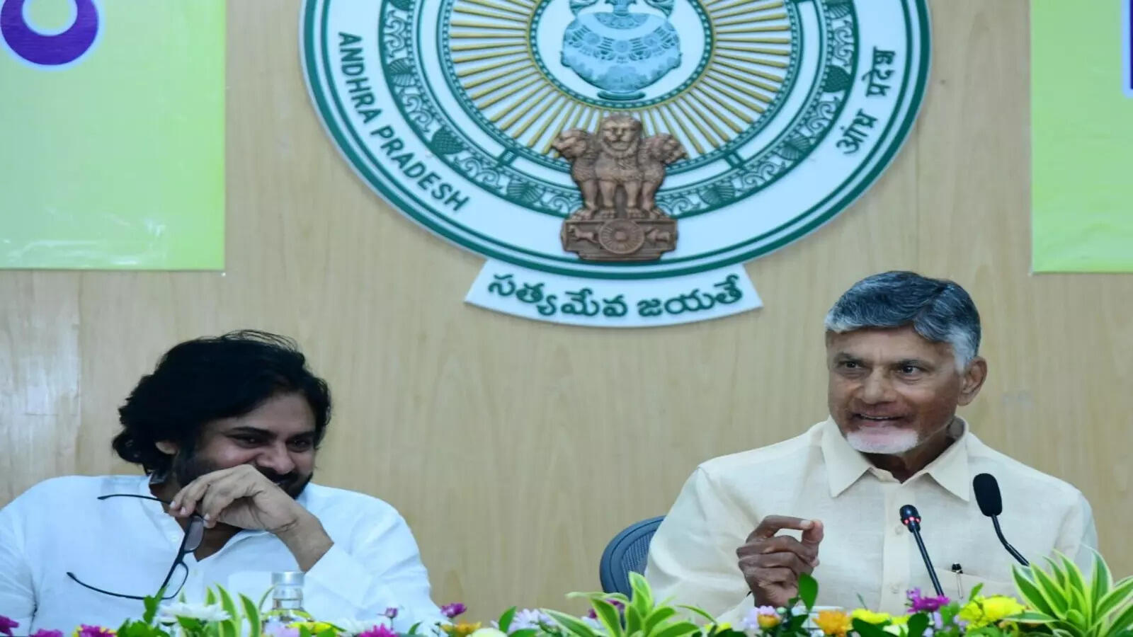 ఏపీలో వారికి గుడ్ న్యూస్.. త్వరలోనే పంపిణీ.. చంద్రబాబు కీలక ఆదేశాలు