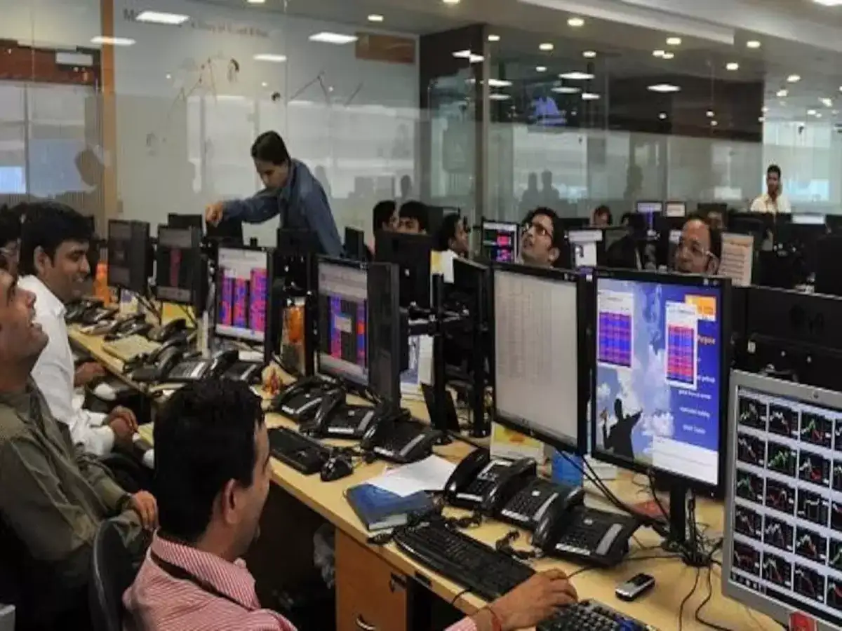 பங்குச் சந்தை சரிவில்.. எந்தெந்த கம்பெனி பங்குகளை வாங்கலாம்! 