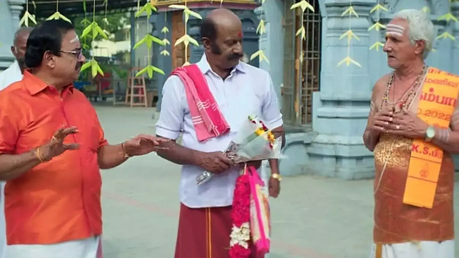 குழந்தையை காப்பாற்ற போராடும் பரணி -ஷண்முகம்..அண்ணா சீரியல் இன்றைய எபிசோட் அப்டேட்..! 