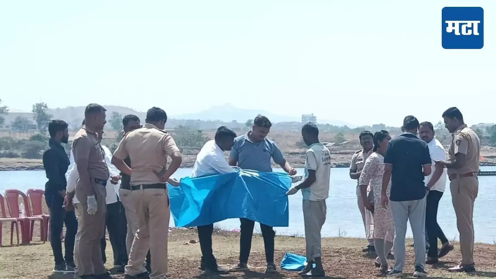 Pune Crime: नीरा नदीत आढळली पोत्यात बांधलेली बॉडी, पोलिसांनी वर्तवली घातपाताची शक्यता Pune Crime: नीरा नदीत आढळली पोत्यात बांधलेली बॉडी, पोलिसांनी वर्तवली घातपाताची शक्यता