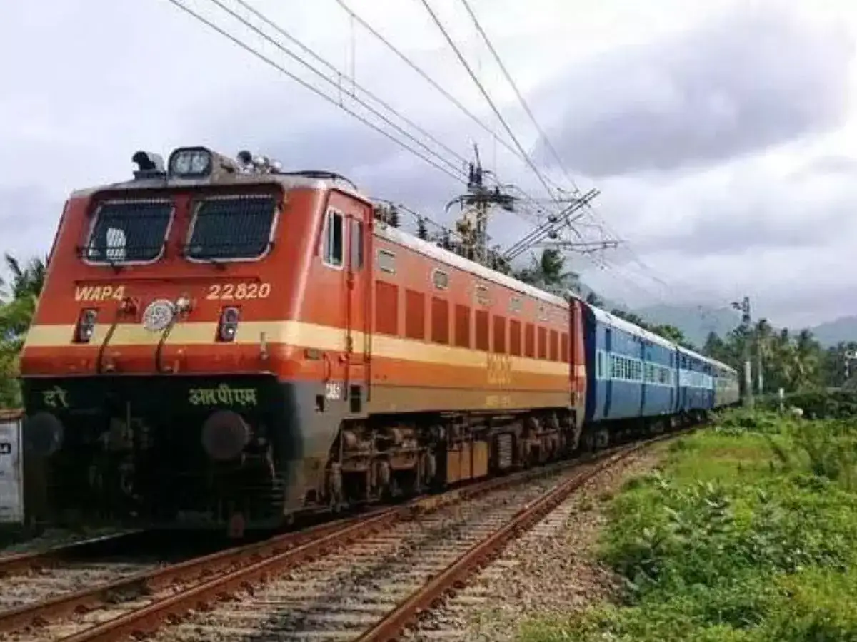 ரயில் பயணிகள் இந்த வாய்ப்பை மிஸ் பண்ணிடாதீங்க: பொங்கல் விடுமுறை முன்பதிவு தொடக்கம்! 