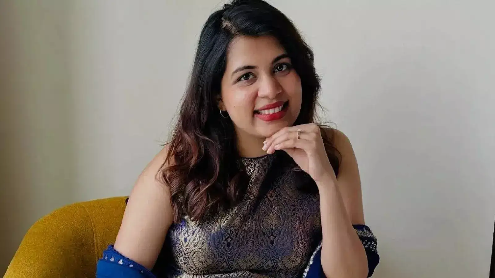 പറ്റിച്ചവർ ജയിലിൽ നിന്നും ഇറങ്ങി അടിച്ചുപൊളിച്ചു നടക്കുന്നു; പൈസ തരുമോ എന്നൊന്നും എനിക്ക് അറിയില്ല; ദിയ പറയുന്നു