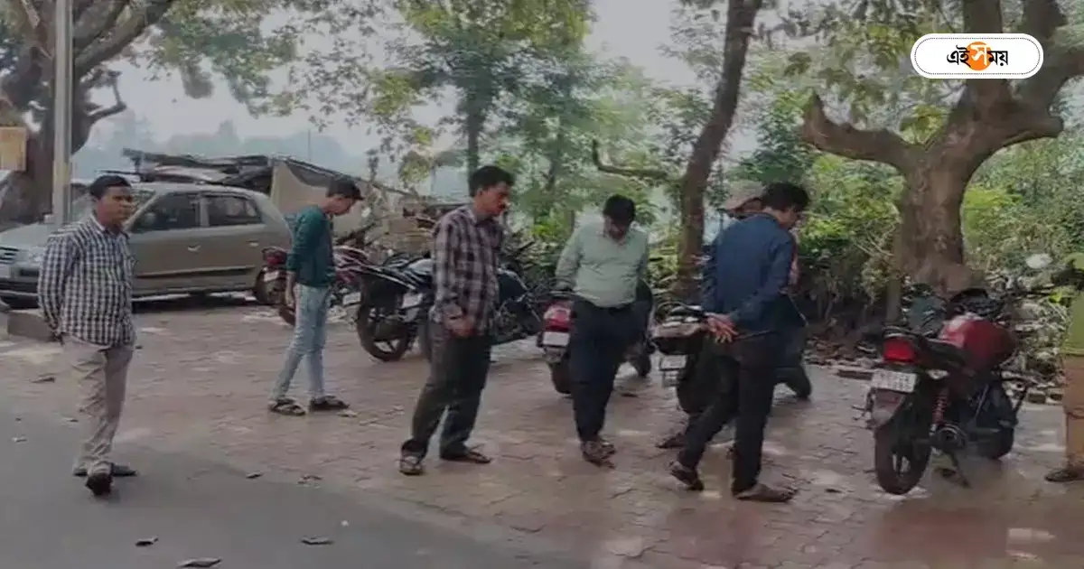 ‘সিভিক ভলান্টিয়ারের সঙ্গে সমপ্রেমী সম্পর্কে বউমা! শাশুড়ি জানতেই…’, তোলপাড় দুর্গাপুরে ‘সিভিক ভলান্টিয়ারের সঙ্গে সমপ্রেমী সম্পর্কে বউমা! শাশুড়ি জানতেই…’, তোলপাড় দুর্গাপুরে