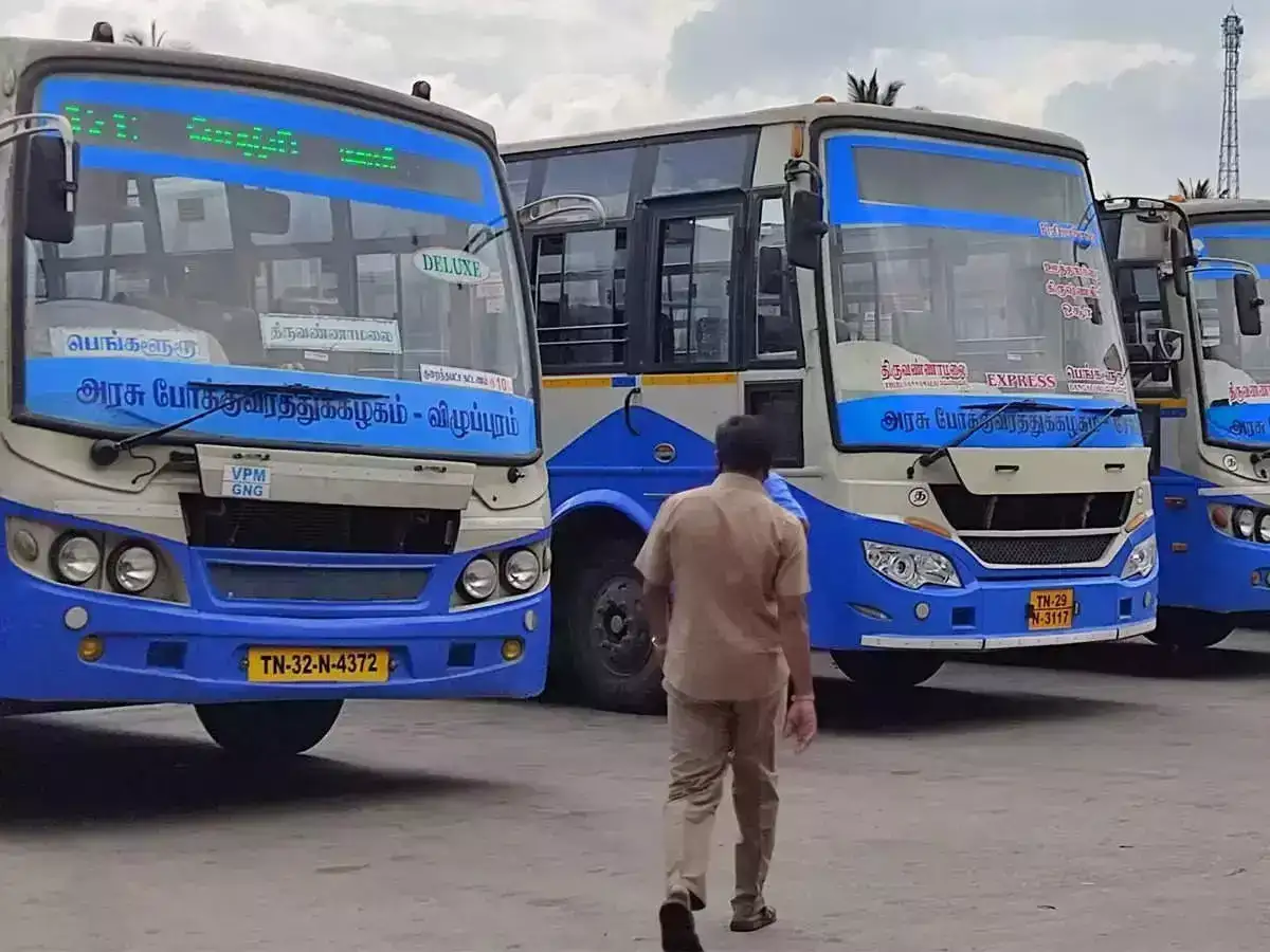 TNSTC ஆயுத பூஜை ஸ்பெஷல் பஸ்... 6 நாட்களுக்கு லீவே கிடையாது... போக்குவரத்துத் துறை கறார்! 