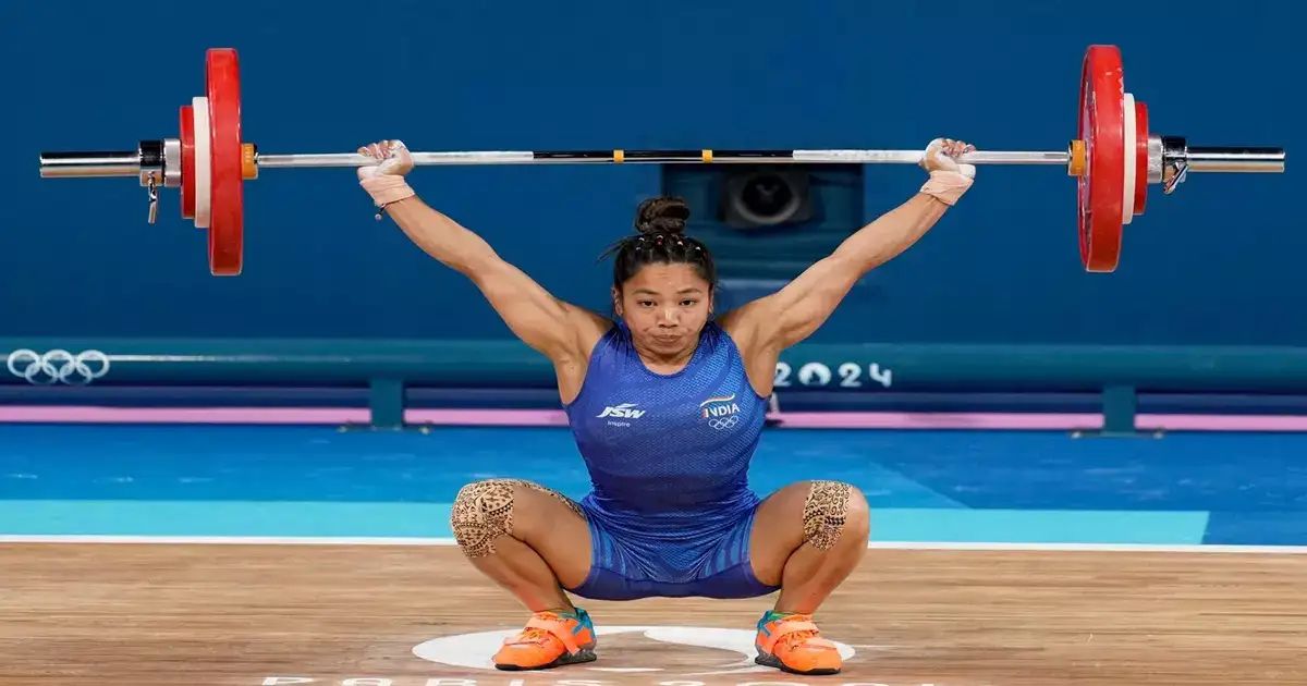 Mirabai Chanu Weightlifting,पेरिस ओलंपिक: इस बार भारत को पदक नहीं दिला पाईं  मीराबाई चानू, पिछली बार जीता था सिल्वर मेडल - mirabai chanu finishes 4th in  women's 49kg weightlifting missed medal in olympic - Navbharat Times