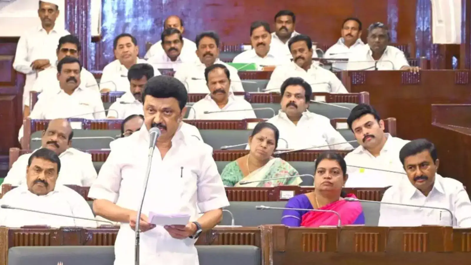 யுஜிசி புதிய விதிகளுக்கு எதிராக சட்டமன்றத்தில் தீர்மானம்: ஒரு மனதாக நிறைவேறியது! 