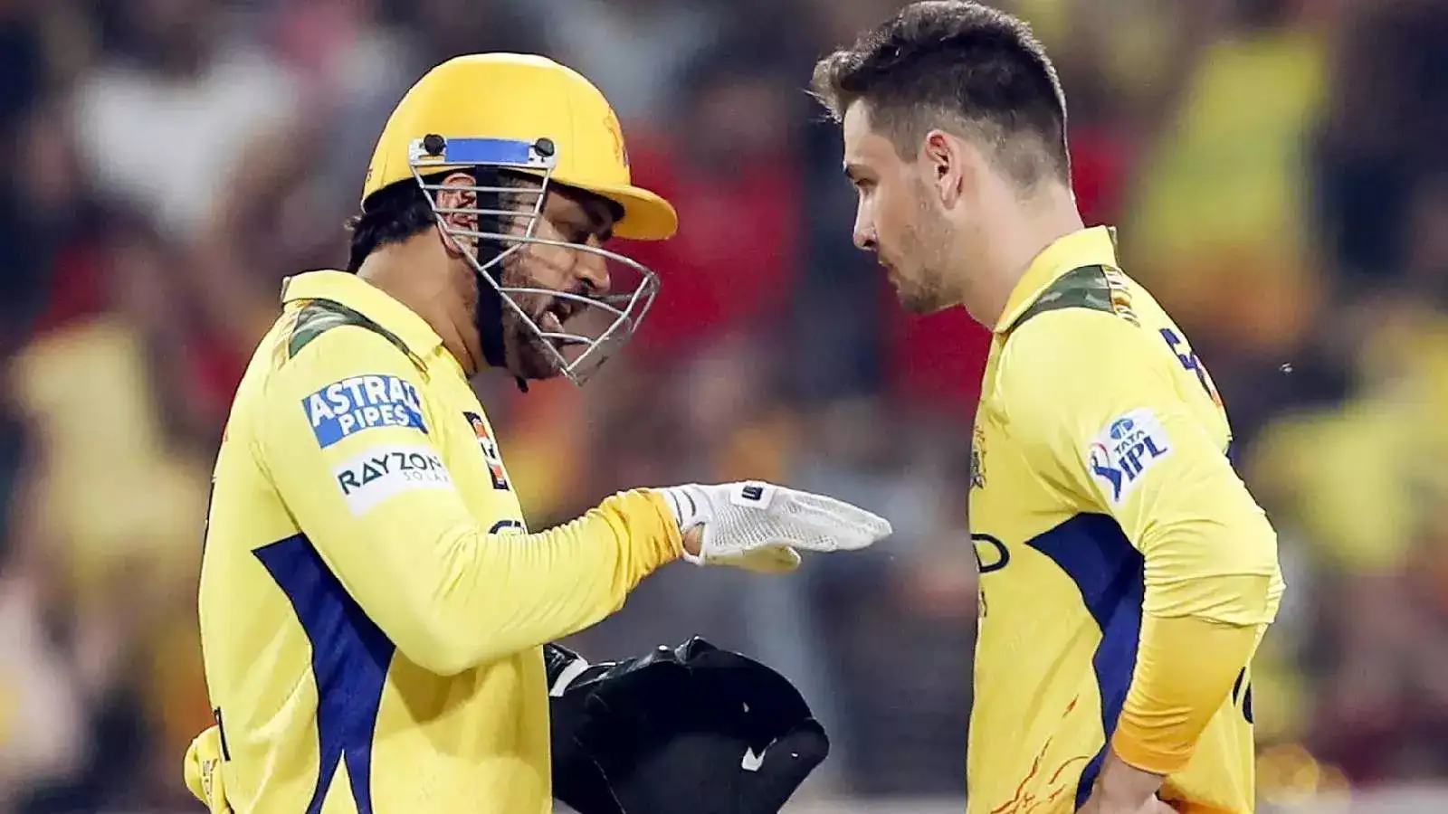 എംഎസ് ധോണി സിഎസ്‌കെയെ നയിക്കും; റുതുരാജ് ഗെയ്ക്വാദ് 2025 ഐപിഎല്ലില്‍ നിന്ന് പുറത്ത്