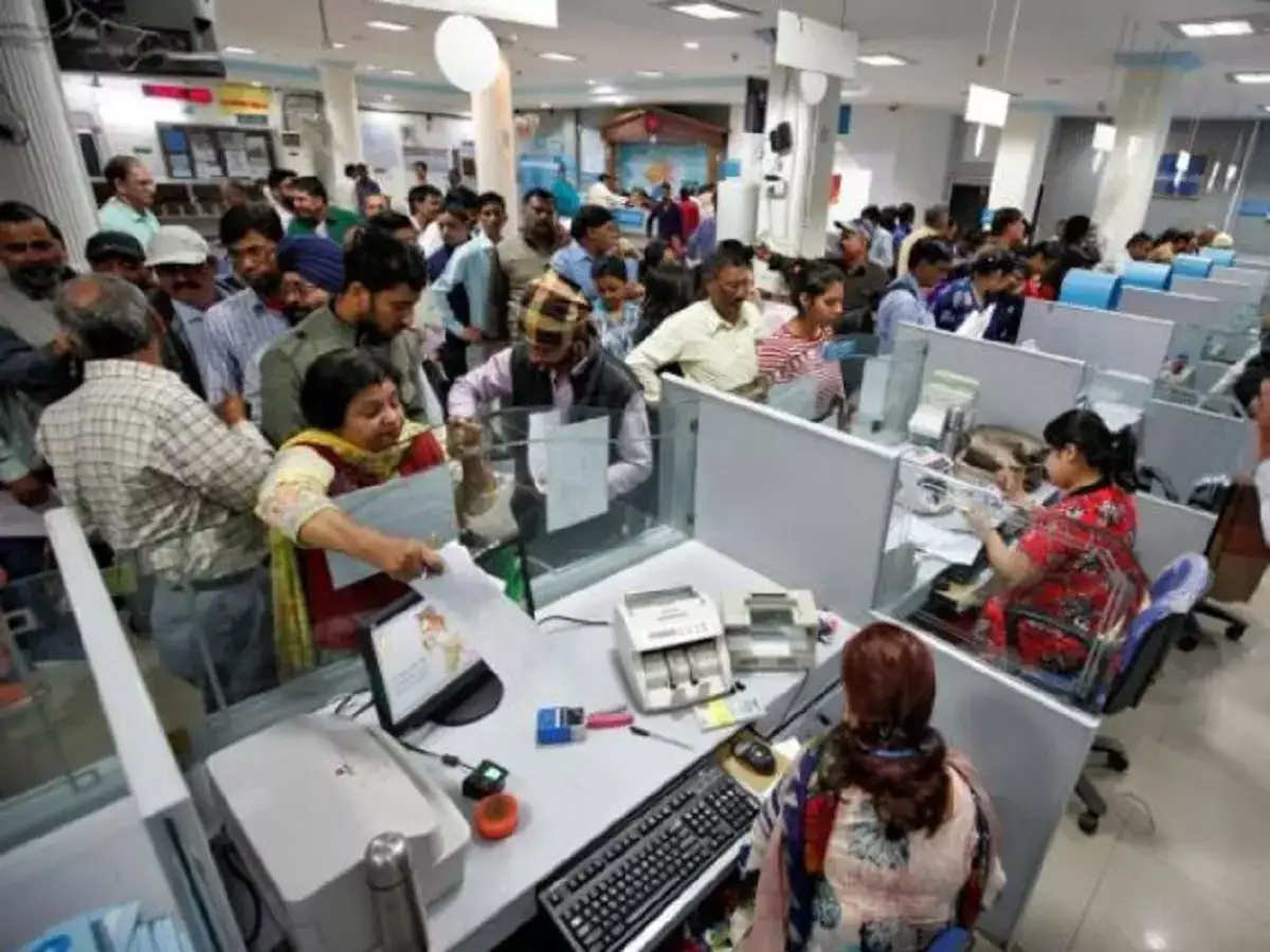 கடன் வாங்கியவர்களுக்கு நிவாரணம்.. ரிசர்வ் வங்கி புதிய உத்தரவு! 