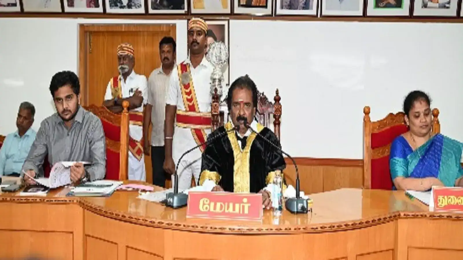 பஞ்சப்பூருக்கு மட்டும் நிதி ஒதுக்காமல் மற்ற வார்டுகளுக்கும் நிதி ஒதுக்க வேண்டும்-கவுன்சிலர்கள் வாக்குவாதம்! 