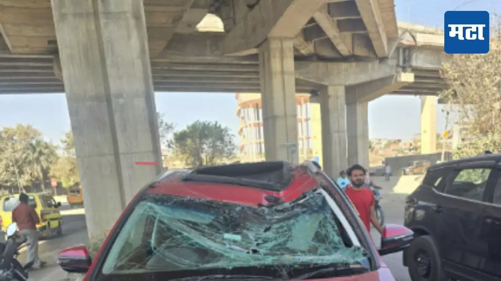 उद्घाटनाच्या दुसऱ्याच दिवशी पारडी उड्डाणपूल कोसळला, बांधकाम कंपनी कायद्याच्या कचाट्यात; NHAIला नोटीस उद्घाटनाच्या दुसऱ्याच दिवशी पारडी उड्डाणपूल कोसळला, बांधकाम कंपनी कायद्याच्या कचाट्यात; NHAIला नोटीस